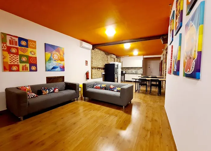 Arc House Madrid - Puerta Del Sol Only Adults Hostel